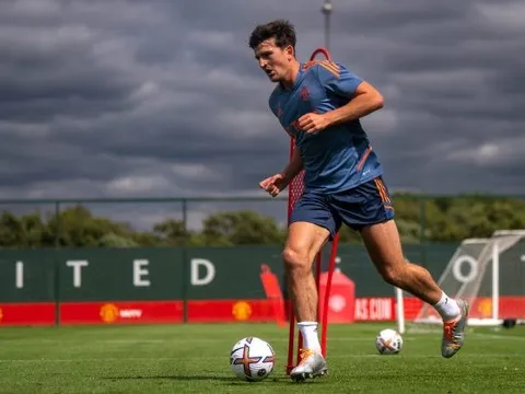 Tân binh sẽ khiến Maguire mất băng đội trưởng