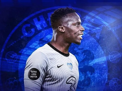 Tân binh thứ 7 gia nhập Chelsea, HLV phá vỡ im lặng