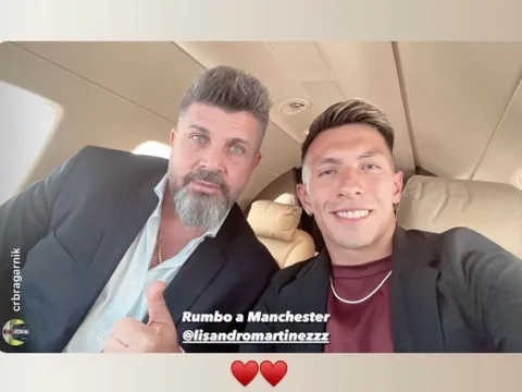 Tân binh tự thông báo mình là người của Man Utd