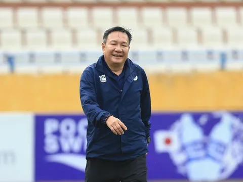 Tân HLV CLB Hà Nội muốn cùng đội đua chức vô địch V-League 2021