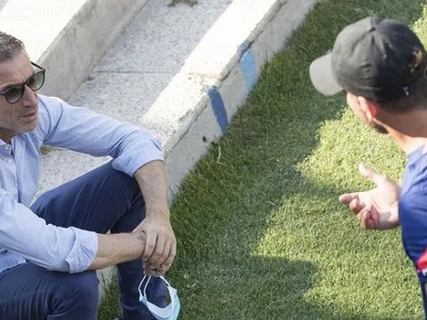 Tăng giá mua khẩu pháo 1m90, Atletico vượt mặt Arsenal