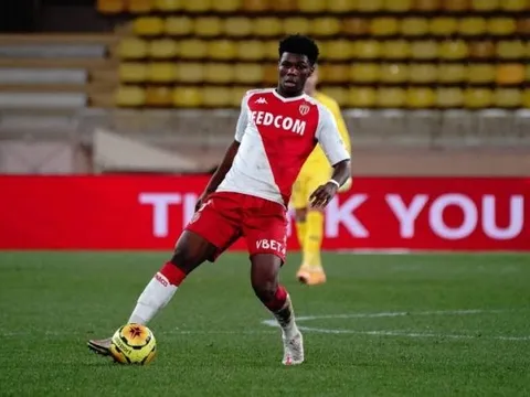 Aurelien Tchouameni có gì hơn các tiền vệ Chelsea?