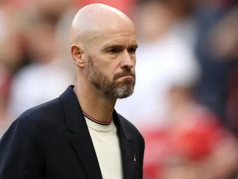 Ten Hag bị bắt bài