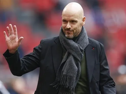 Ten Hag đang bước chân vào thảm họa