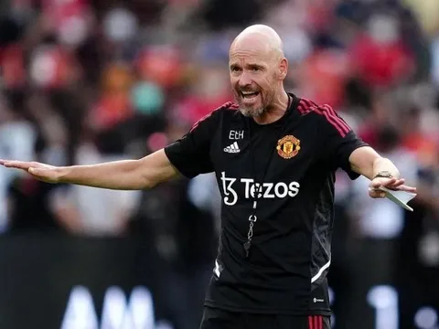 Ten Hag: "Vũ khí phải đến từ mọi nơi"