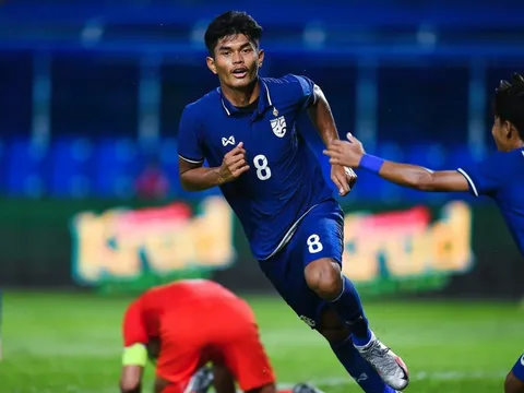 U23 Thái Lan thắng Singapore 3-1