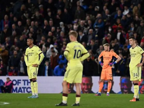 Thảm bại ở derby London, tham vọng top 4 của Arsenal bị đe dọa nghiêm trọng