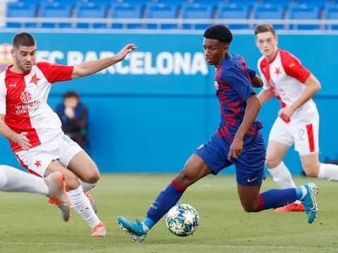 Thần đồng được Barcelona ví như Ansu Fati 2.0 là ai?