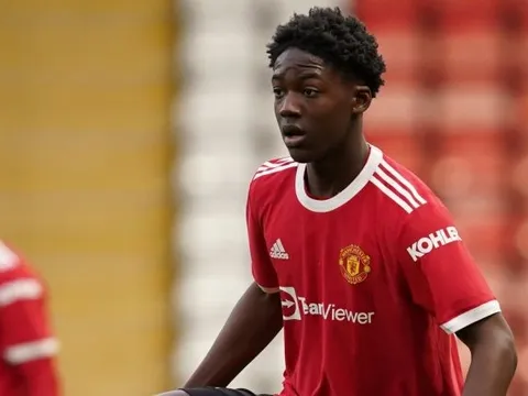 Thần đồng Man Utd có thể ra sân ở Europa League