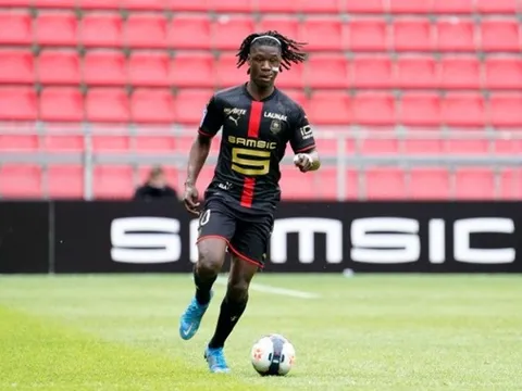 "Thần đồng nước Pháp' có thể bị rao bán, hàng loạt đại gia mừng thầm