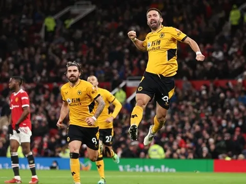 Thắng 1-0, HLV Wolves chỉ ra điều Man United đã làm trong hiệp 2