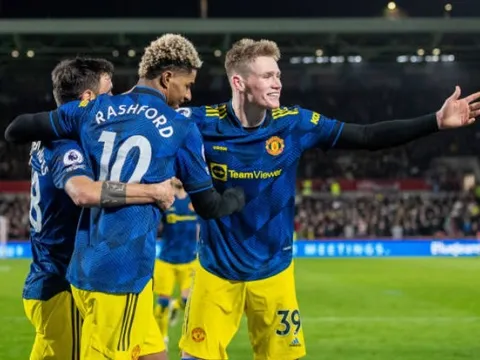 Thắng Brentford, Man Utd thiết lập 1 kỷ lục ở Ngoại hạng Anh