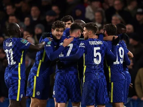Thắng dễ, CĐV Chelsea đòi được chơi với Tottenham mỗi tuần