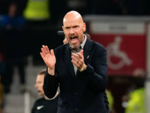 Thắng Leicester, Ten Hag nhận xét 1 câu về Casemiro và Ronaldo