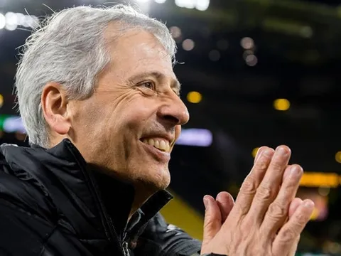 Thắng ngọt ngào trong ngày sinh nhật, HLV Dortmund sướng ngất khó tả