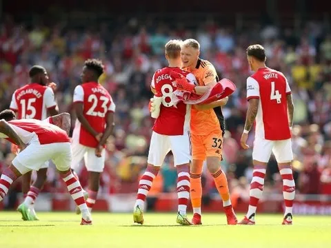 Thắng Norwich, Mikel Arteta khen nức nở một cái tên