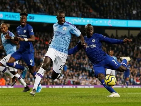 Fan Chelsea: "Cậu ấy khác biệt so với phần còn lại"