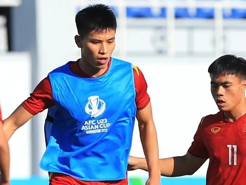 Thanh Bình suýt bị đuổi ở trận hòa U23 Hàn Quốc