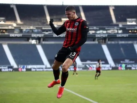 Thay Cavani, có 6 phương án để Man Utd lựa chọn