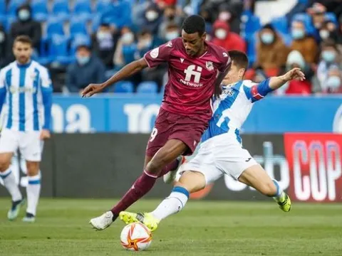 Thay Ronaldo, Man Utd tranh mua mục tiêu của Arsenal