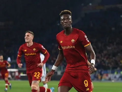 Thầy trò Mourinho áp sát top 4 Serie A