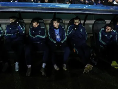 Thêm một đêm kinh hoàng cho Gareth Bale!