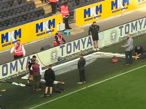 Thêm trận đấu tại Anh bị trì hoãn giống Leeds - Arsenal