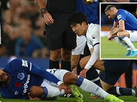 Thi đấu 10 người cùng thẻ đỏ, Tottenham tiếp tục chìm sâu vào khủng hoảng