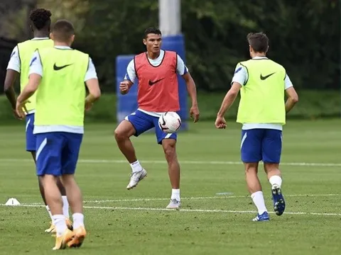 Khiến Chelsea và Lampard 'phá lệ', Thiago Silva chỉ thẳng lý do