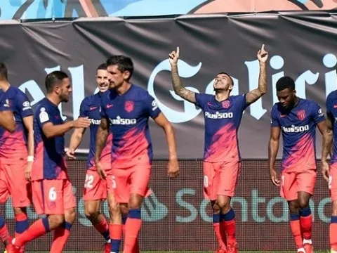 Thiên thần của Simeone lập cú đúp, Atletico đả bại Celta trong trận đấu có 2 thẻ đỏ