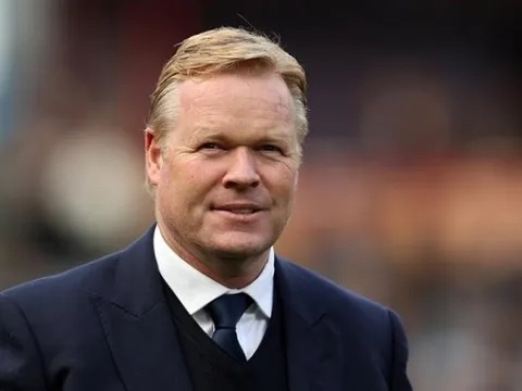 "Quái thú ngủ quên" trỗi dậy, CĐV Barca mừng thầm