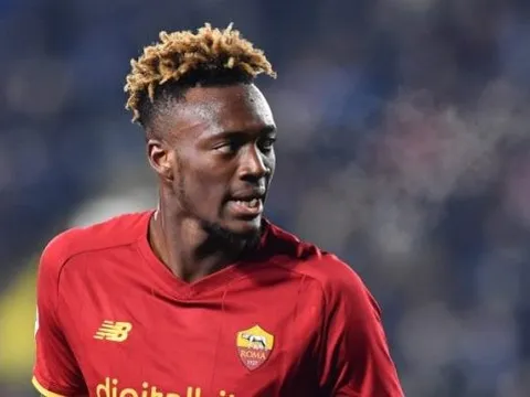 Thống kê so sánh giữa Romelu Lukaku và Tammy Abraham mùa 2021/22