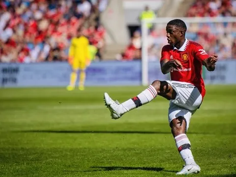 Thông số 100% khiến Shaw nguy cơ bị ra rìa