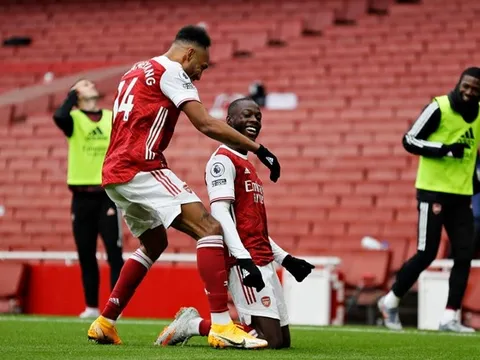 Thót tim phút bù giờ, Arsenal giữ lại 3 điểm quý giá ở Emirates