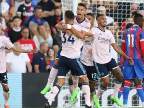 Thủ chắc công hay, Arsenal giành 3 điểm trước Palace