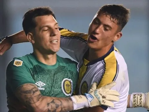 Thủ môn đầu tiên lập cú đúp ở giải VĐQG Argentina