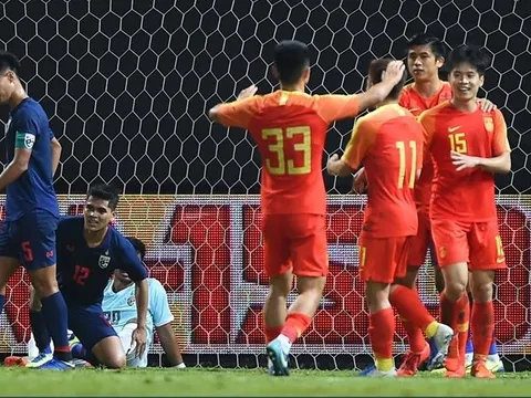 Thua “bại tướng” của thầy Park: Người Thái nhận trái đắng thứ 2 trong vòng 2 ngày