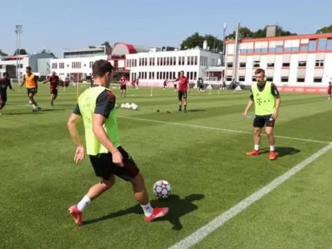 Thua Monchengladbach, Bayern của Nagelsmann 3 trận chưa biết thắng