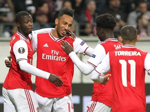 Thừa nước đục thả câu, Barca chi 63 triệu đón "trọng pháo hạng nặng" của Arsenal