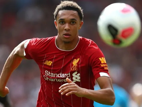 Lực lượng Liverpool trước trận gặp Tottenham: Vui buồn lẫn lộn!