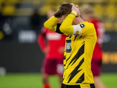 Thủng lưới 2 lần bởi cùng 1 kịch bản, Dortmund "chết lặng" trên sân khách