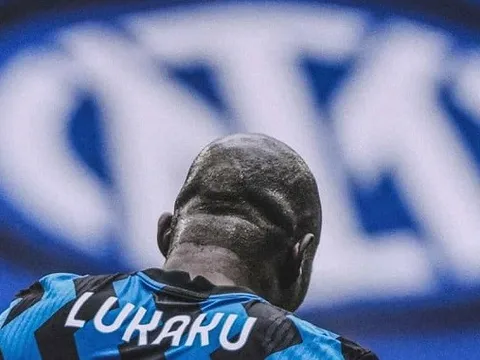 Bán bom tấn cho Chelsea, đối tác bị chỉ trích thậm tệ