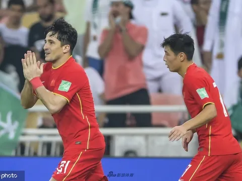 Tiền đạo nhập tịch xin lỗi khi chỉ trích Liên đoàn Bóng đá Trung Quốc