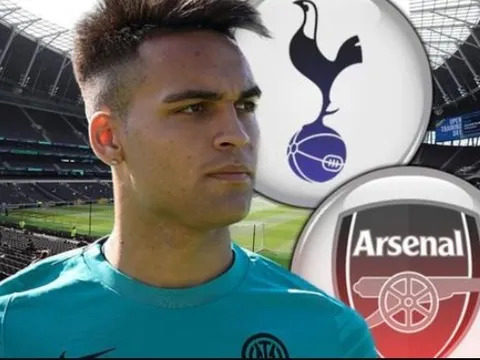 Tiền đạo từ chối Arsenal lẫn Tottenham