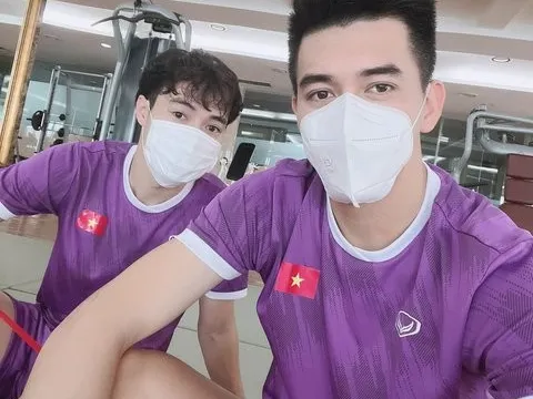 Tiến Linh, Văn Toàn trở lại khách sạn tuyển Việt Nam