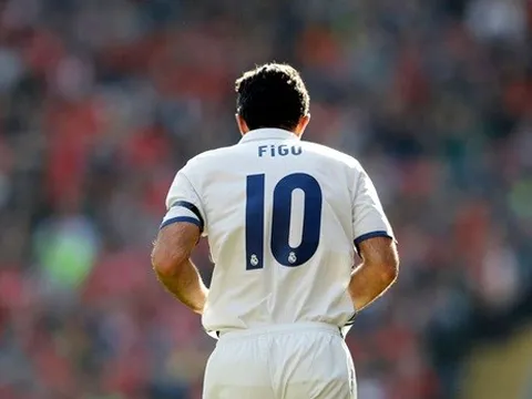 Tiền vệ xuất sắc: Luis Figo