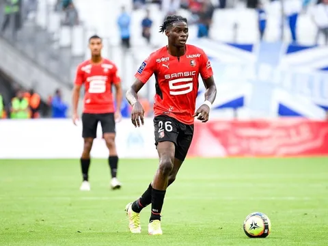 Tìm đối tác cho Partey, Arsenal đưa “máy quét” tuổi teen vào tầm ngắm