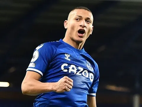Tìm người thay thế Mbappe, PSG nhận cú tát trời giáng
