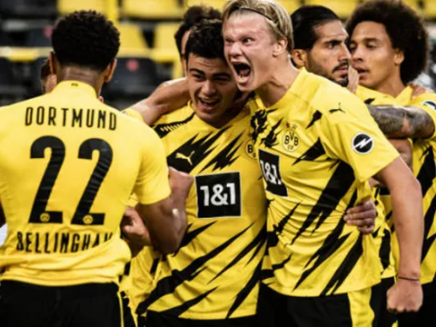 Tin dùng sao mai, Dortmund "giã nát" đối thủ trận mở màn