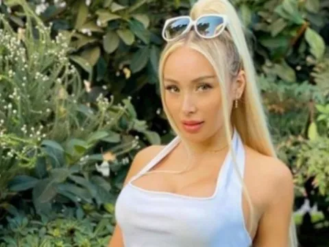 Tình cũ Ronaldo sở hữu hẳn một đội bóng tại Chile